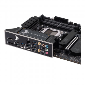 ASUS TUF GAMING X670E-PLUS WIFI alaplap